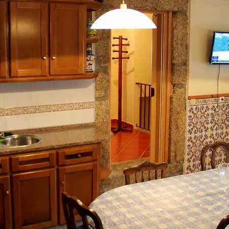 Κατάλυμα σε φάρμα Casa Do Outeirinho Sabugueiro (Guarda)