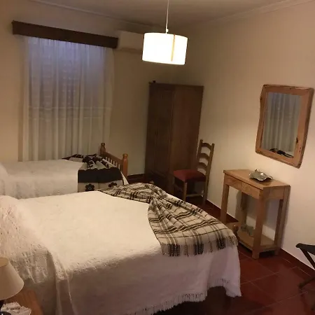 Casa Do Outeirinho * Sabugueiro (Guarda)