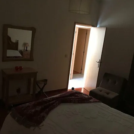 Casa Do Outeirinho Sabugueiro (Guarda)