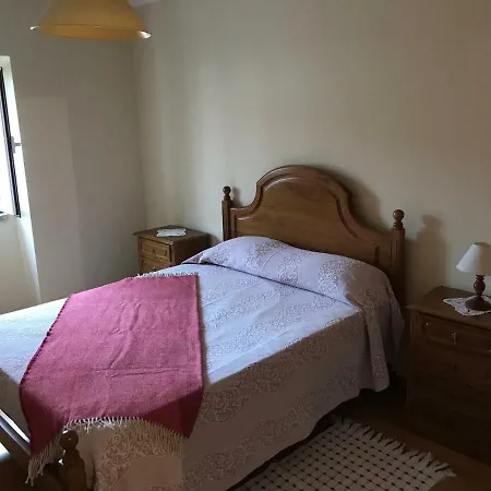 Casa Do Outeirinho * Sabugueiro (Guarda)