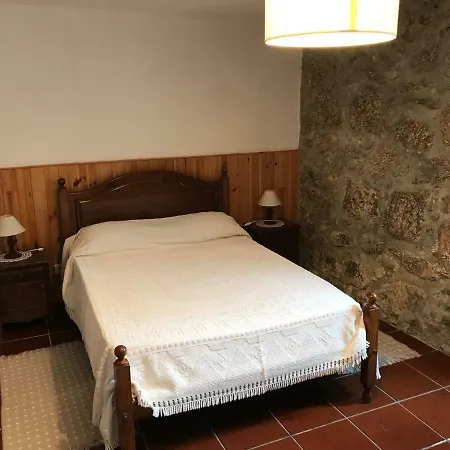Farm stay Casa Do Outeirinho *
