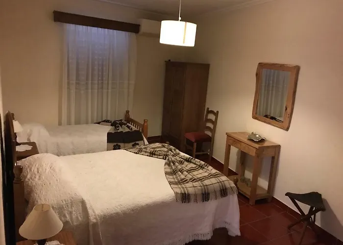 Casa Do Outeirinho * Sabugueiro (Guarda)