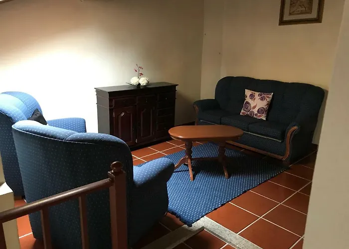 Casa Do Outeirinho Alojamento de Turismo Rural Sabugueiro (Guarda)