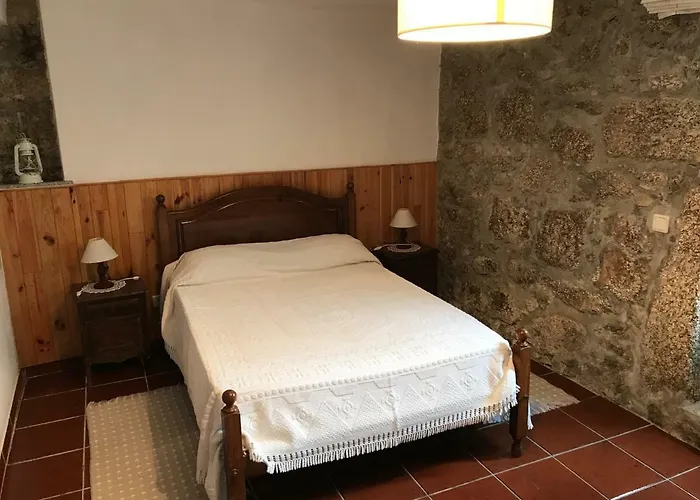 Alojamento de Turismo Rural Casa Do Outeirinho *