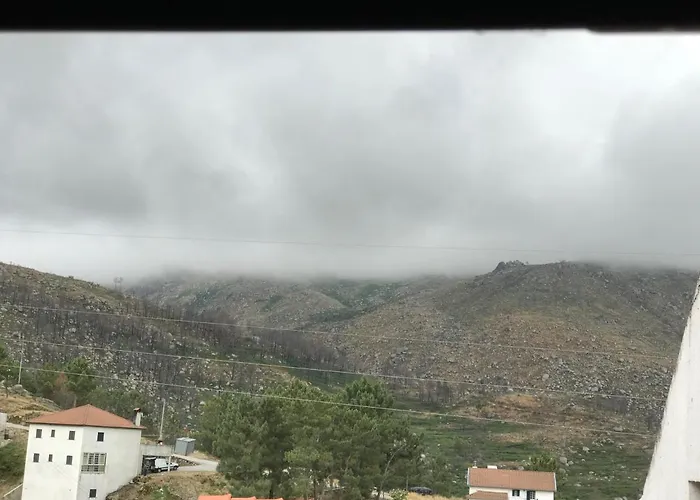 Casa Do Outeirinho * Sabugueiro (Guarda)