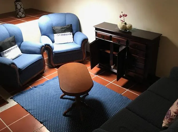 Alojamento de Turismo Rural Casa Do Outeirinho *